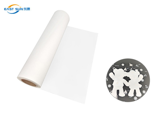 Good price RoHs PET DTF Film 100m Długość 60cm Szerokość do bawełny / skóry / poliestru w Internecie
